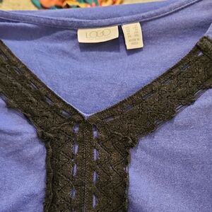 LOGO by Lori Goldstein Blue Top with Black Lace Accent